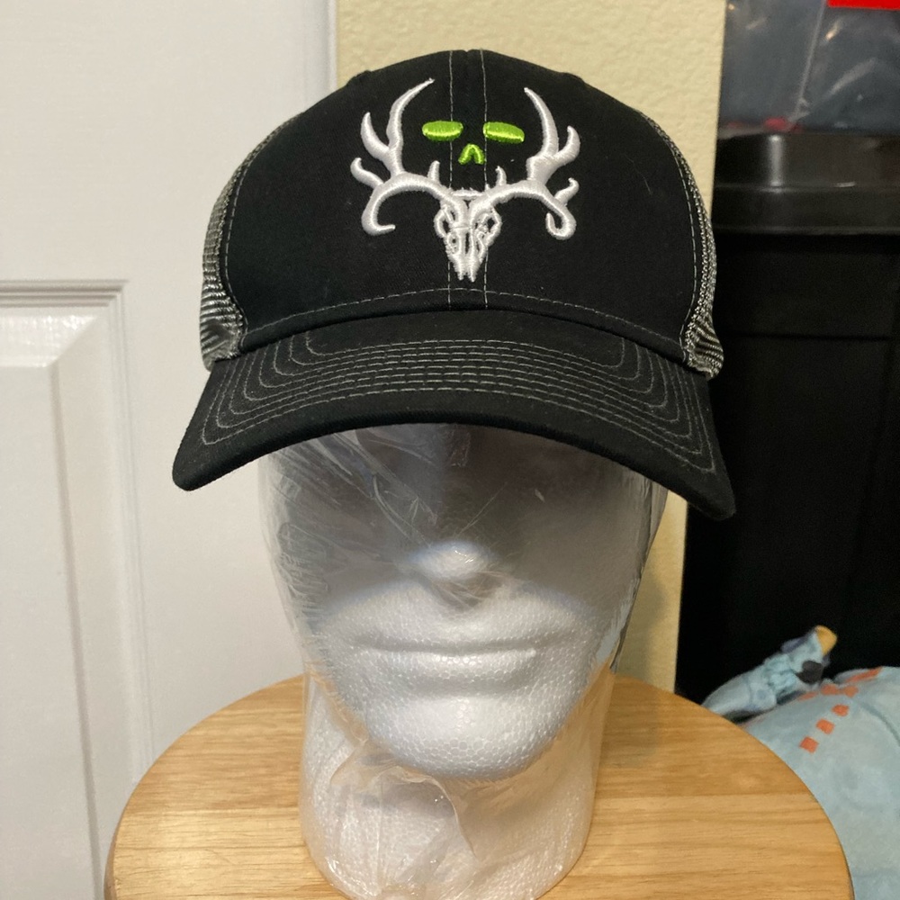 Bone Collector hunters hat (New)